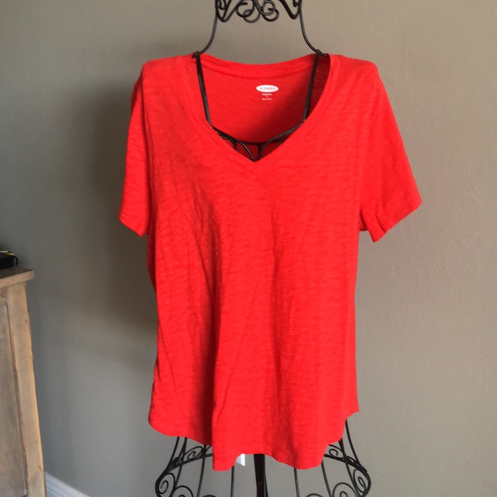 Old Navy Basic V-Neck Red T-Shirt